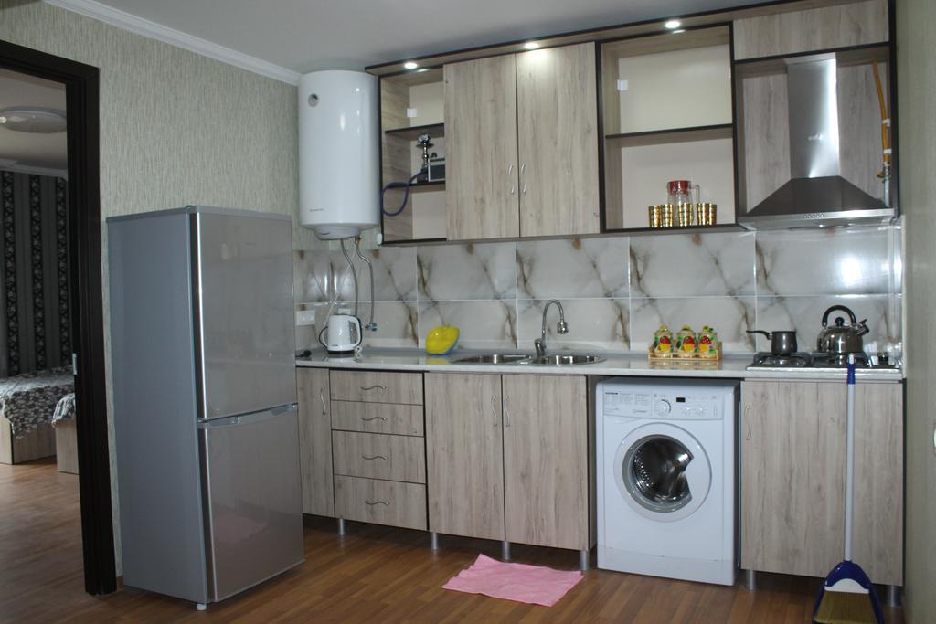 Akaki'S Guesthouse 보르조미 외부 사진